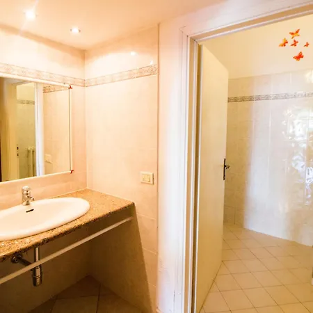 Wunderschoene In Apartment Campiglia Marittima